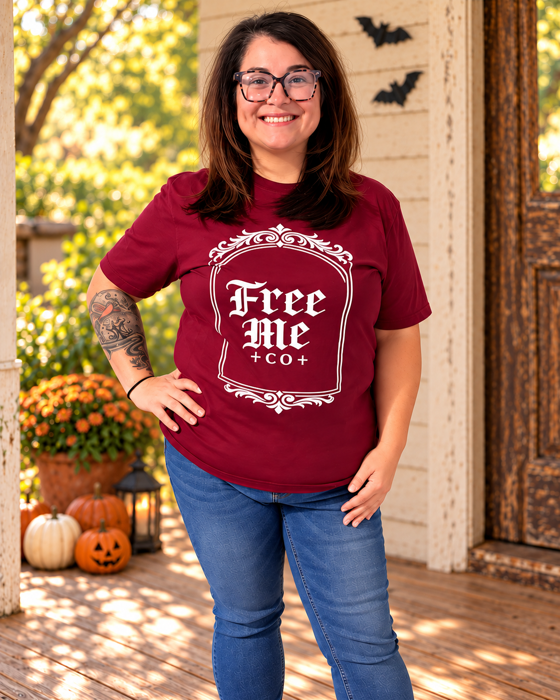 Free Me Co Vintage Frame Tee